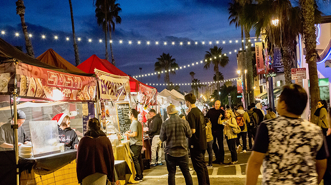 Sunset Market is a weekly food, shopping, and music street fair. | Photo by Stephanie Hager