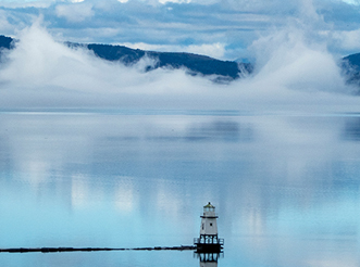 Burlington Bay Lighthouse by James Benoit