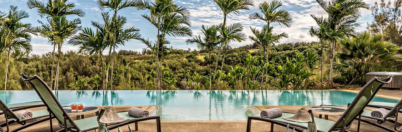 Relax into the moment, poolside, at Hawai‘i Island Retreat in Kapa‘au, North Kohala. | Photo by Unique Angles Photography