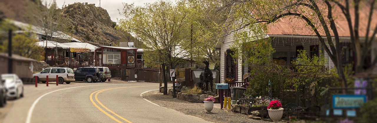 Street scene in Madrid, New Mexico. Historic Turquoise Trail and Route 66, scenic byway between Santa Fe and Albuquerque, NM.