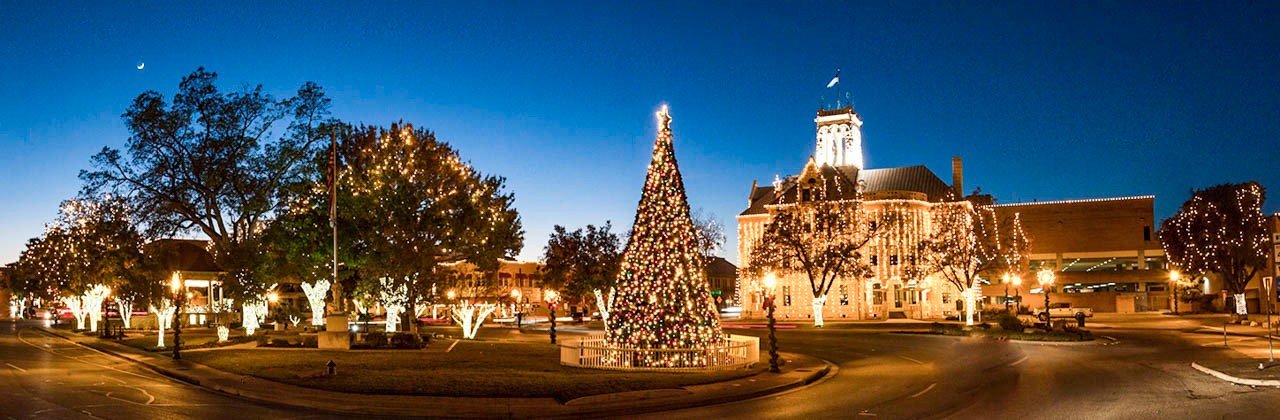 Holiday lights in downtown New Braunfels