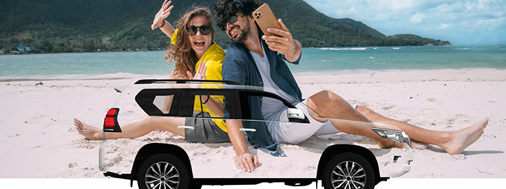 Hertz-Woman-taking-pictures-20220411 Hertz-Woman-taking-pictures-20220411