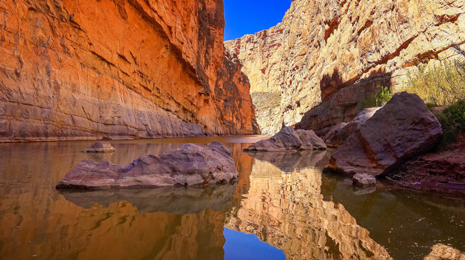  Santa Elena Canyon and the Rio Grande