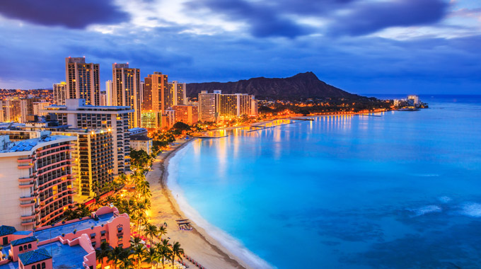 Hotels along Waikiki Beach on O‘ahu
