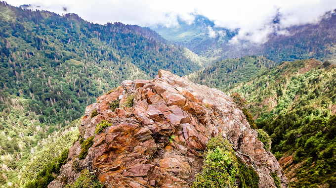 Charlies Bunion looking out on the Great Smoky Mountains