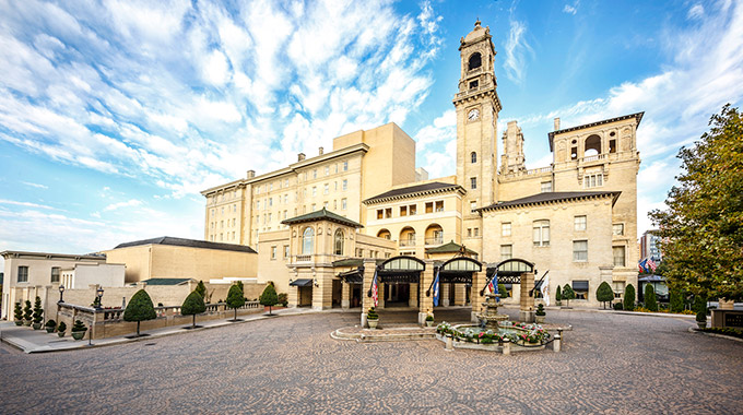 The white Beaux-Arts exterior of the Jefferson Hotel