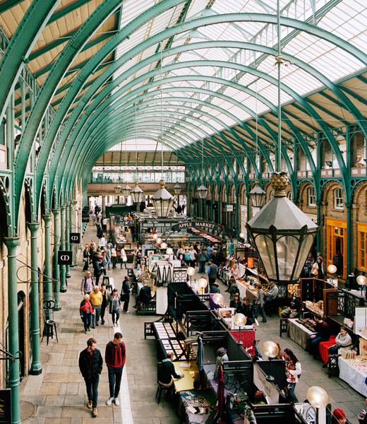 The Covent Garden Apple Market in London