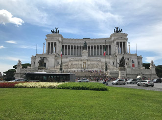 Victor Emmanuel II Monument from far away