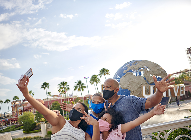 family at Universal Orlando