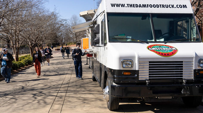 Dam Food Truck