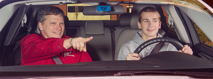 Teen driver learning to drive Teen driver learning to drive
