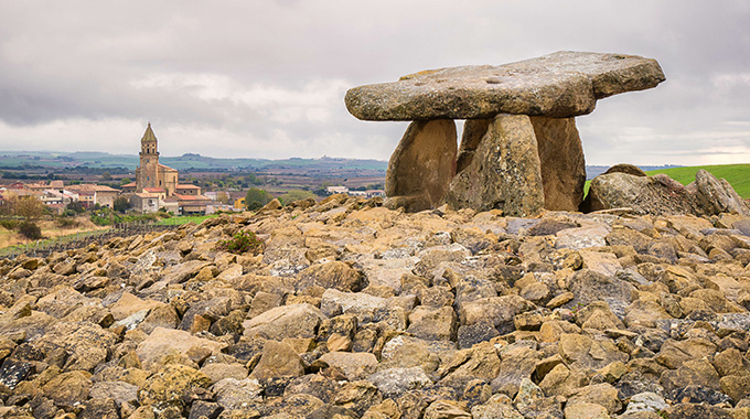 The 3,000-year-old mini-Stonehenge known as the Witch’s Hut. | Photo by Basotxerri/stock.adobe.com