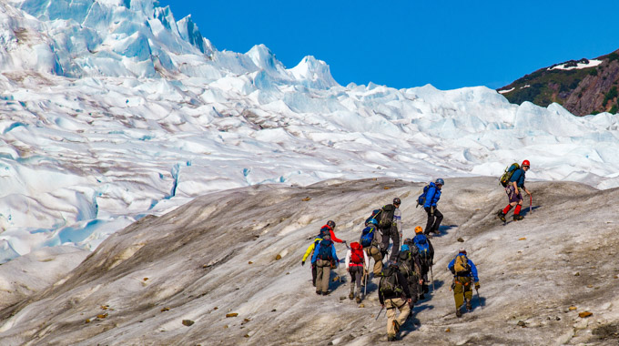 Mendenhall Glacier hike tour