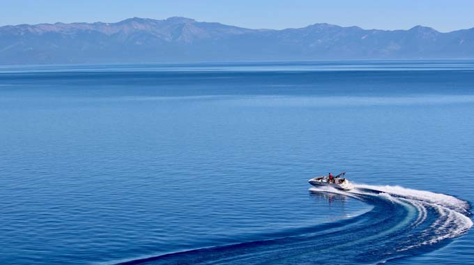 tahoe boat