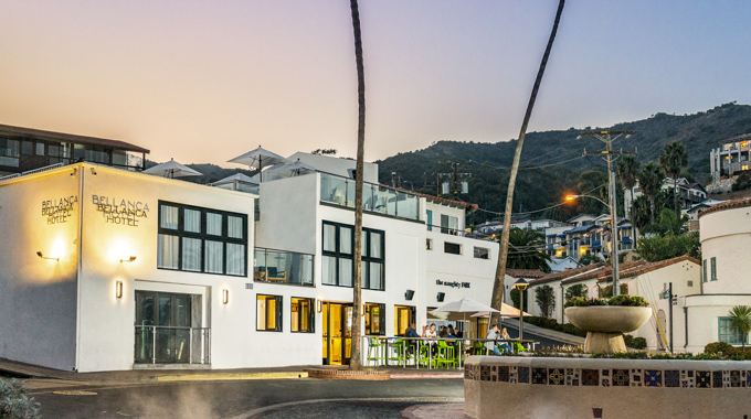 The Bellanca Hotel is steps away from Avalon's beach. | Photo courtesy Bellanca Hotel
