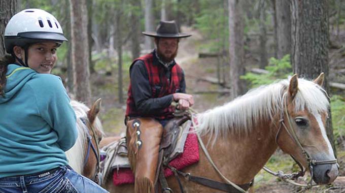 horseriding swan mountain outfitters