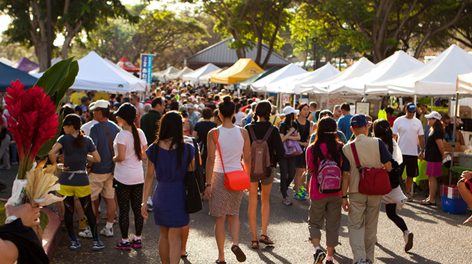 Farmers, artisans, and food vendors display their wares at KCC Farmers Market. | Photo by Dana Edmunds / Hawaii Tourism Authority