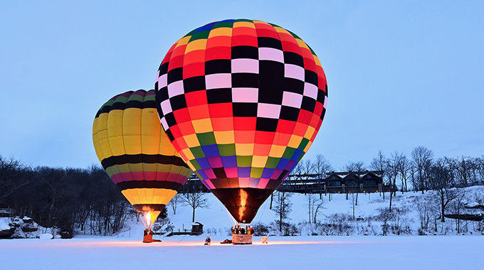 Eagle Ridge Resort and Spa’s annual Winter Carnival over President’s Day weekend includes balloon glows, an ice rink, and sledding. | Photo courtesy Eagle Ridge Resort & Spa 