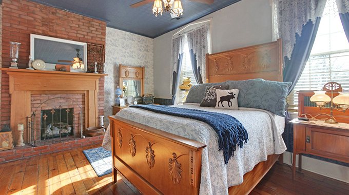 Guest room at Hatchery House Bed & Breakfast.