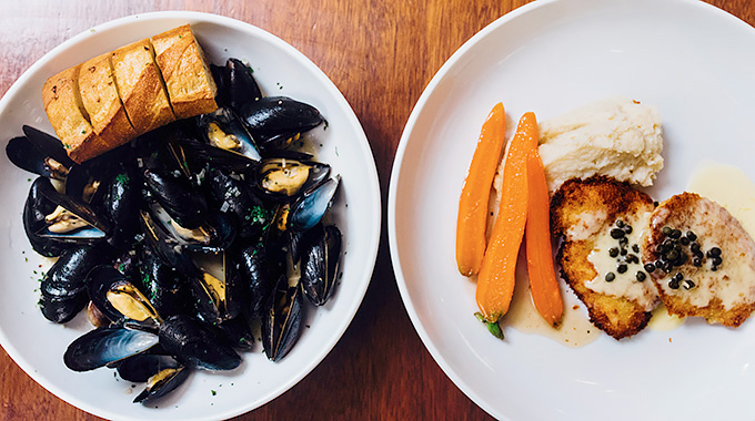 Mussels and chicken piccata at Jonathan’s 