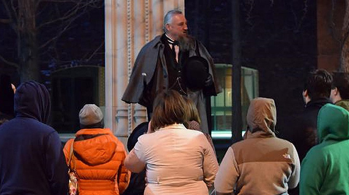 On a night tour of Salem. | Photo by Histrionic Academy LLC