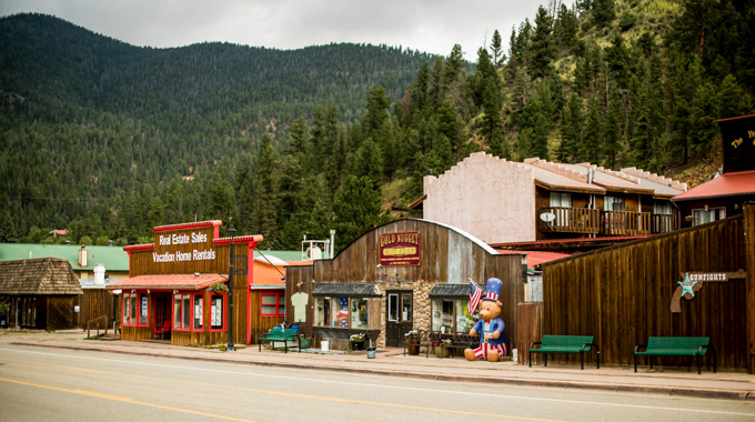 Main Street Red River