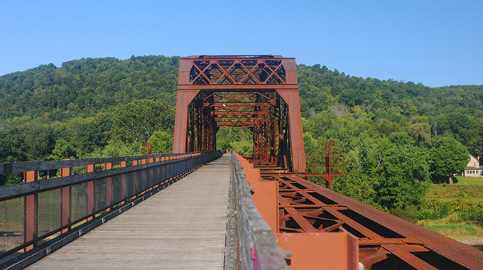 The Allegheny River Trail