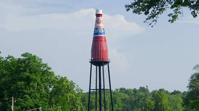 World's largest ketchup bottle