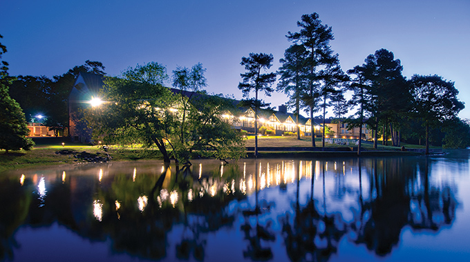 DeGray Lake Resort State Park lodge