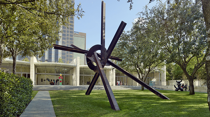 Eviva Amore by Mark di Suvero at the Nasher Sculpture Center in Dallas. | Photo by Tim Hursley, courtesy of the Nasher Sculpture Center