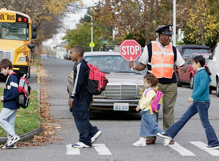 children and parent in crosswalk children and parent in crosswalk