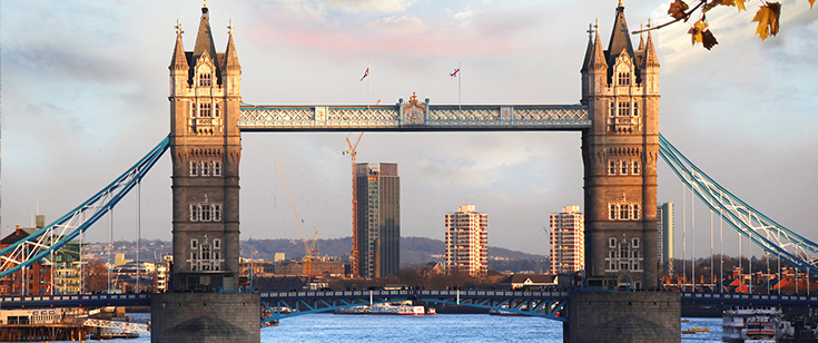 Side view of London Bridge Side view of London Bridge