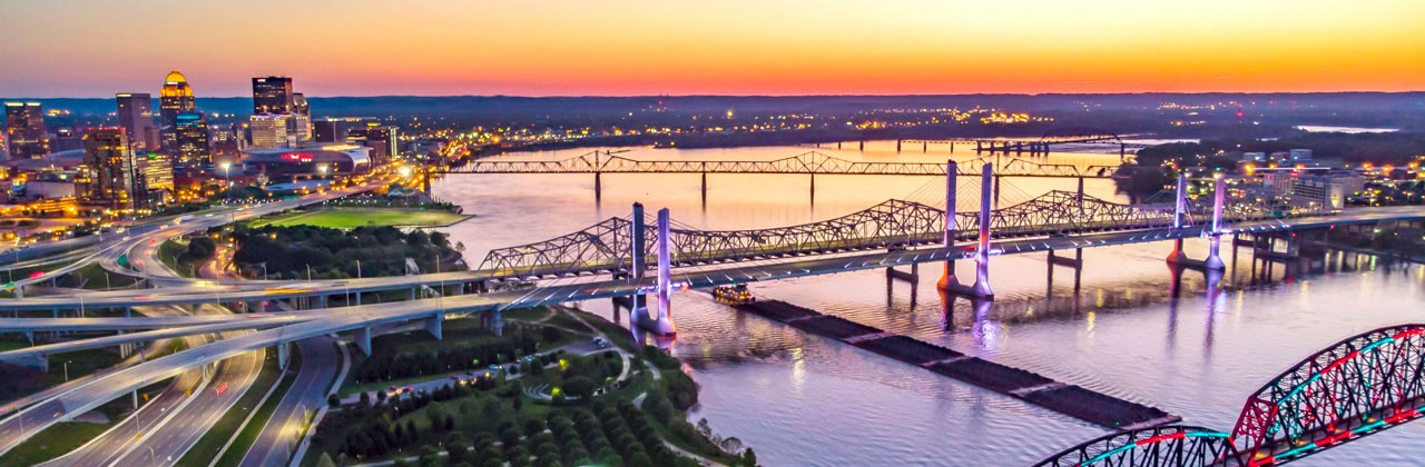 Cross the Ohio River on the 100-plus-year-old Big Four Bridge in Louisville. | Photo courtesy Louisville Tourism