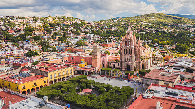 An aerial view of the cathedral in San Miguel de Allende, Mexico. | Photo by  Alamy Stock Photo