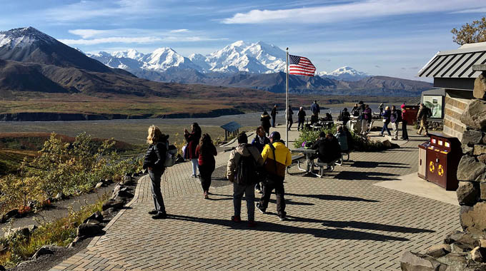  Eielson Visitors Center