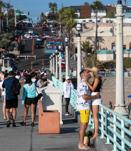 A couple on Manhattan Beach Pier